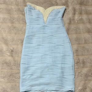 Elegant Blue Strapless Dress